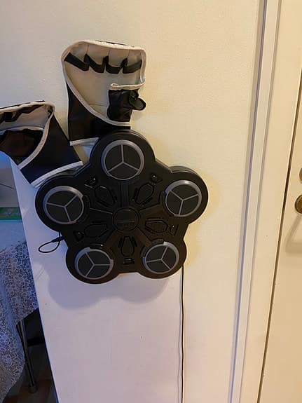 Boxning maskin - handskar ingår