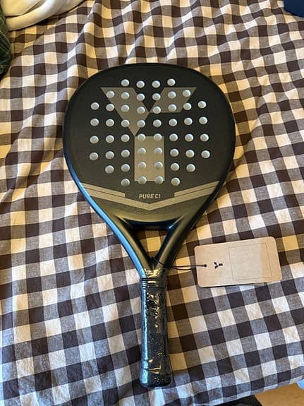 Y1 Padel Pure E1 padelracket svart