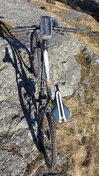 Sportcykel / MTB – mycket gott skick, komplett med belysning
