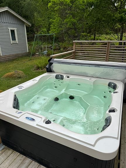 Lyfco Eden 2023 - spabad, jacuzzi