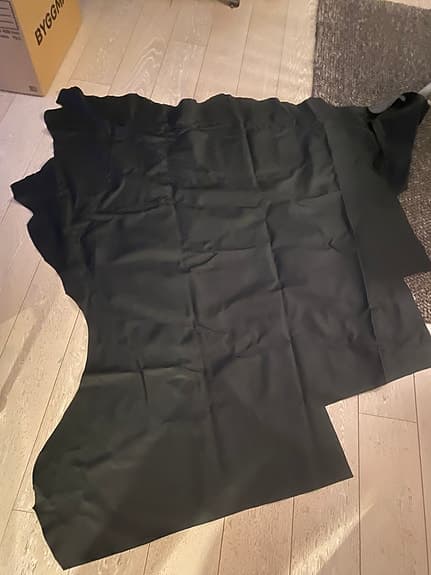 Naturskinn till möbelomklädning