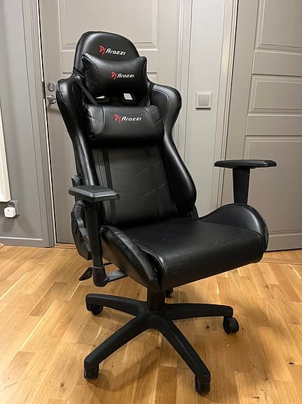 Arozzi gamingstol i mkt bra skick