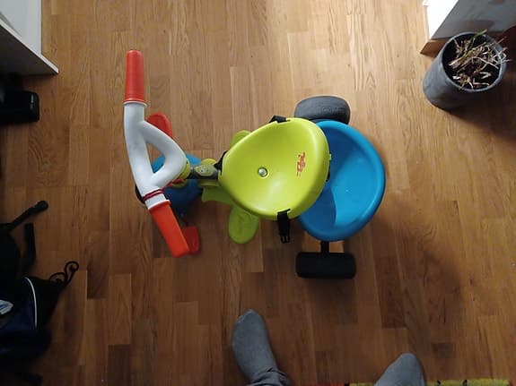 Smoby trehjuling med skjutstång plast flerfärgad