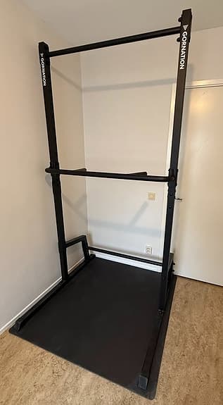 GORNATION Premium Pull-Up Station + Dip Extension + Gym Mats (Som Ny!)