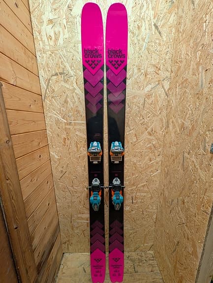 Black Crows Corvus 186.2 cm + Marker Jester Pro 18