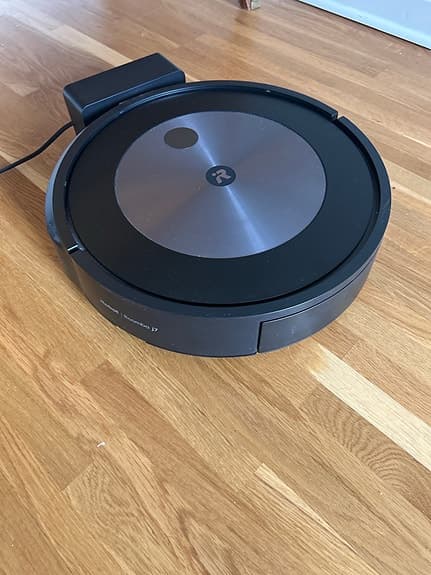 iRobot Roomba robotdammsugare svart