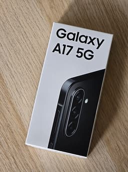 Samsung Galaxy A17 5G  128 GB svart