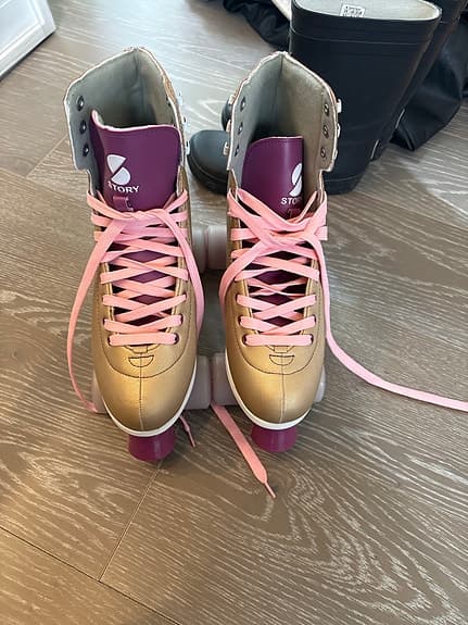 Story Soul rullskridskor storlek 41 beige rosa