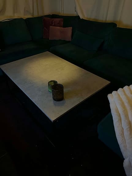 Soffbord och tv-bänk