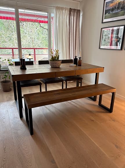 Woodenforge sittbänk