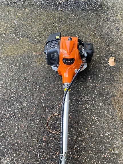 Hitachi cg 24 easp  röjsåg bensindriven