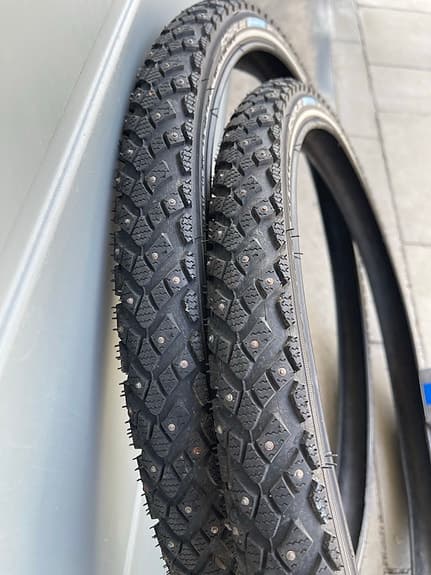 2st Vinterdäck till cykel 24"