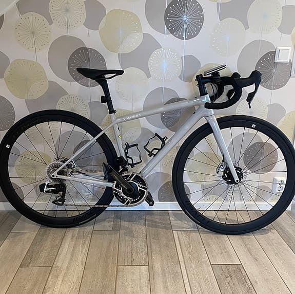 Specialized S-Works Aethos Red landsvägscykel 49 cm 28" kvinna