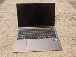 Samsung galaxy book 4 core i7 16gb/ram ssd 512gb 15,6"