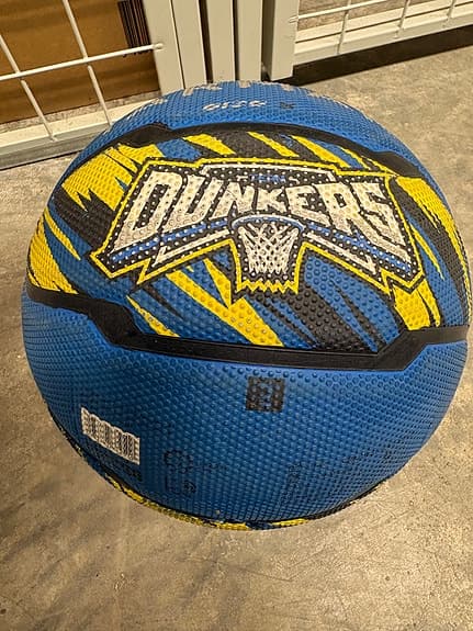 armak R500 basketboll storlek 5 – Decathlon, mycket fint skick