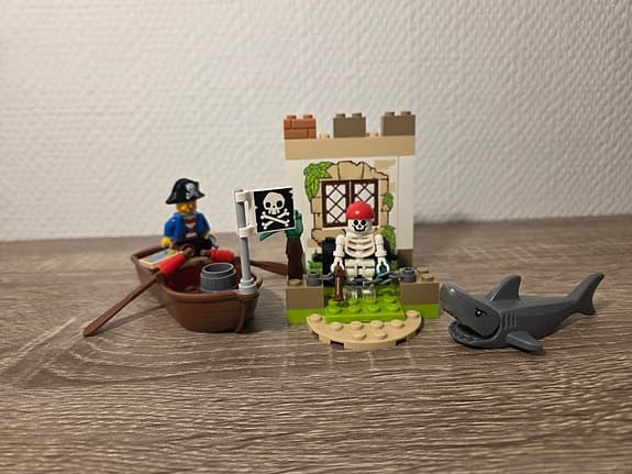 Lego - Piratskattjakt