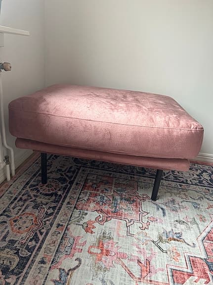 Sittpuff rosa sammet