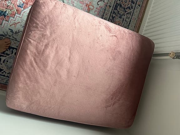 Sittpuff rosa sammet