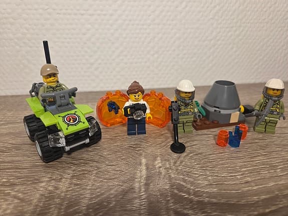 Lego - 60066 och 60120