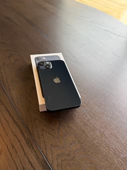 Apple iPhone 13 mobiltelefon 128 GB Midnight