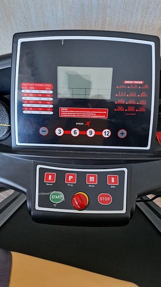 Löpband elektriskt svart