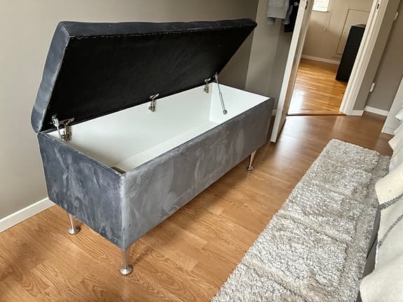 Sittbänk med förvaring