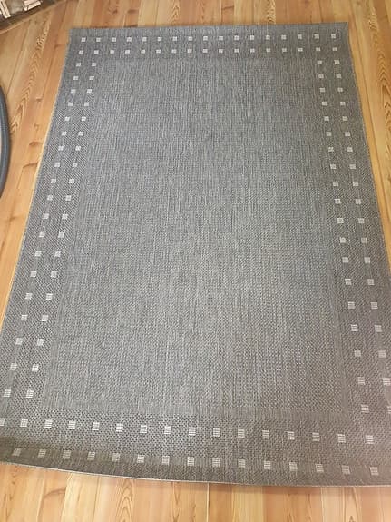 Matta ute altan grå mönstrad matt tema