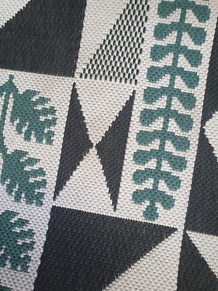 Utematta matta altan ute Interiören