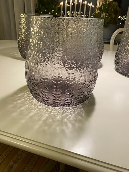 4 stora rökfärgade vaser