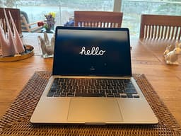 MacBook Pro 13 tum 2020