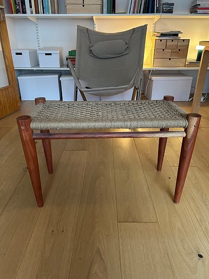Pall/bänk med väv