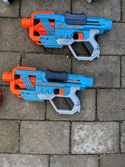 Jättestort Nerf paket Allt du behöver för Nerf-krig!
