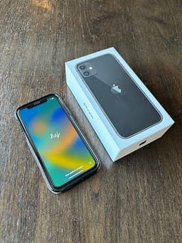 Apple iPhone 11 64 GB svart