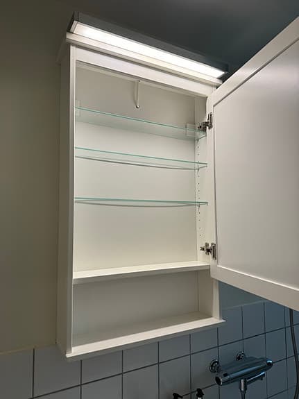 Ikea HEMNES spegelskåp badrum vit
