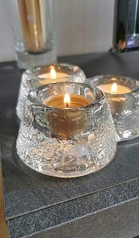 Fin ljusstake i glas från exklusiva märket Humppila