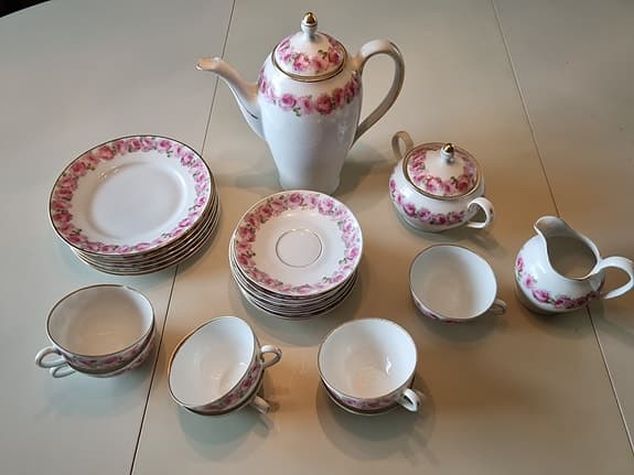 Lidköping porslin kaffeservis vit rosa gulddekor
