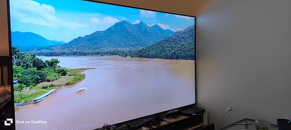 Samsung 75" TQ75Q60DAUXXC / 4K / QLED / 50 Hz / Smart TV