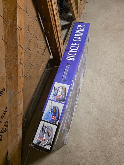 Oöppnad cykelhållare för bil (2 cyklar)- ny i kartong