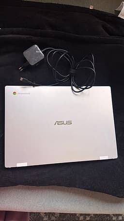 Asus Notebook CX1500CK – bra skick – 2000 kr