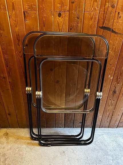 Giancarlo Piretti Plia folding chairs