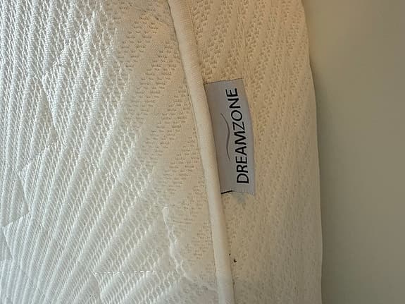 Skummadrass 90x200 cm FALNINGA Fast