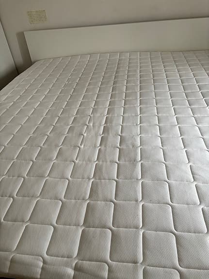 Jysk Dreamzone bäddtoppmadrass vit
