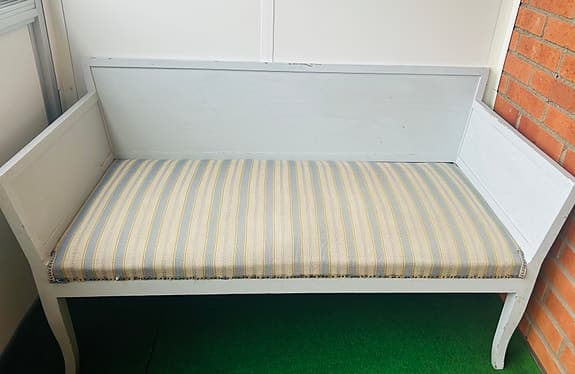 Antik soffa