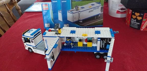 LEGO City 60044 Mobile Police Unit