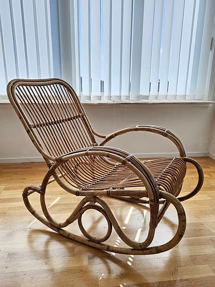 Vintage rotting och bambu gungstol, Albini?