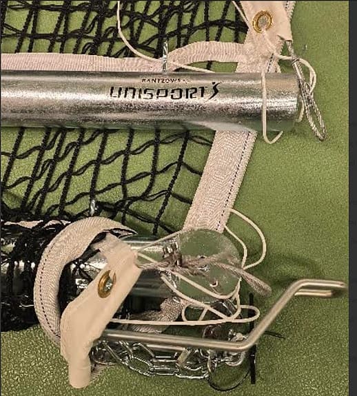 Unisport innomhus stolpar och nät till tennisplan