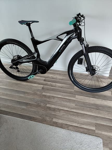 Nyskick elcykel Bianchi