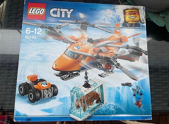 LEGO City leksaksset flygplan och fordon