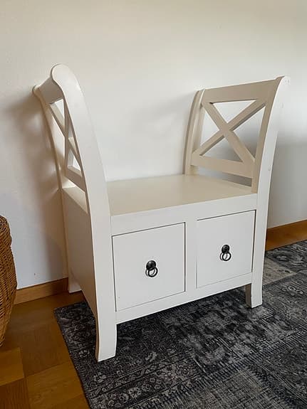 Bänk med förvaring – praktisk och stilren