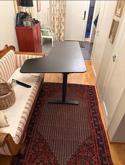Elektrisk höj och sänkbart bord